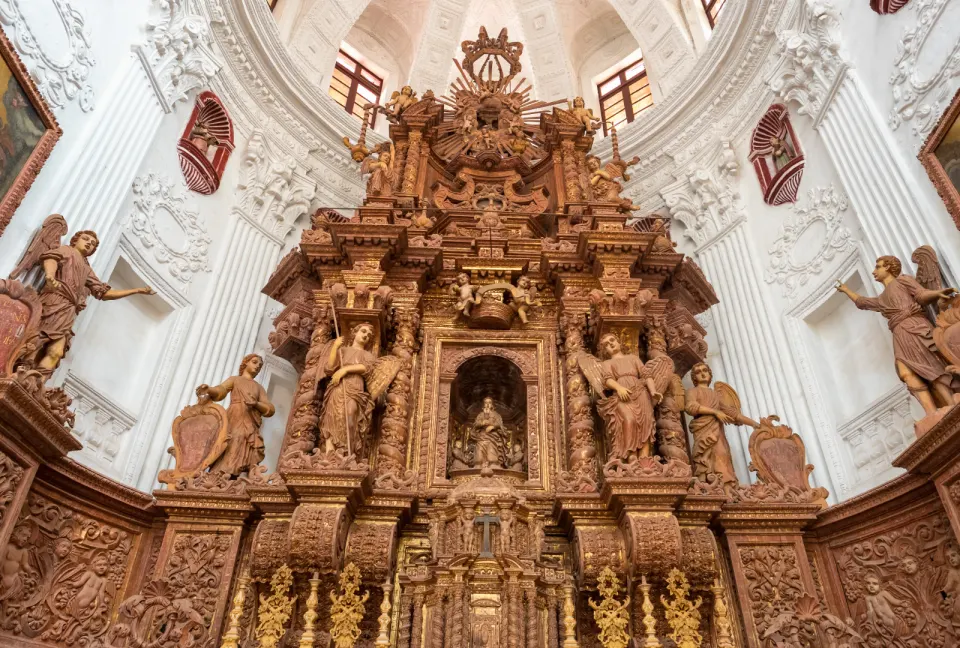ornate baroque altar inside the basilica of bom jesus old goa