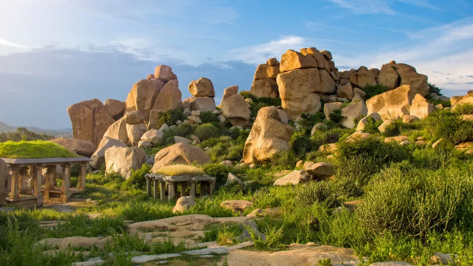 Chitradurga to Hampi