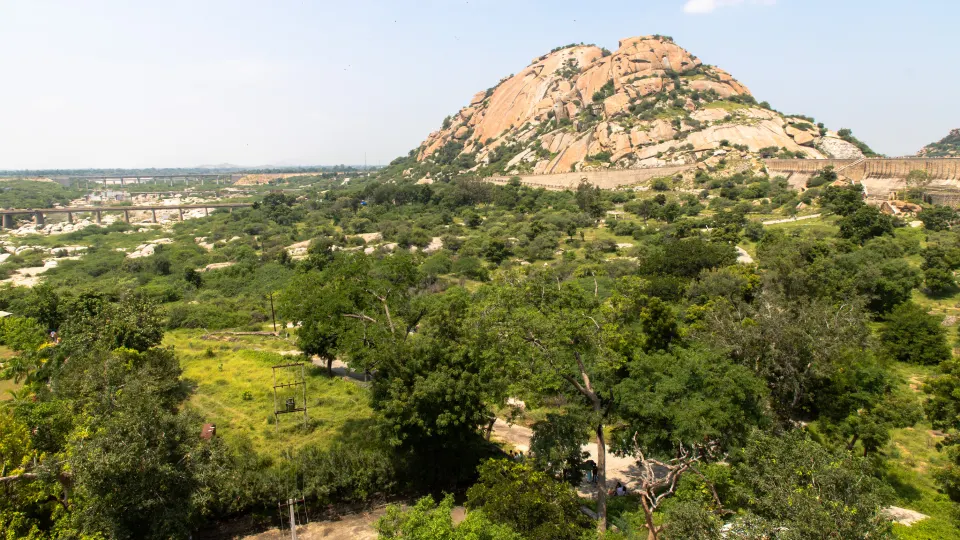 Drive to Jawai, First Leopard Drive