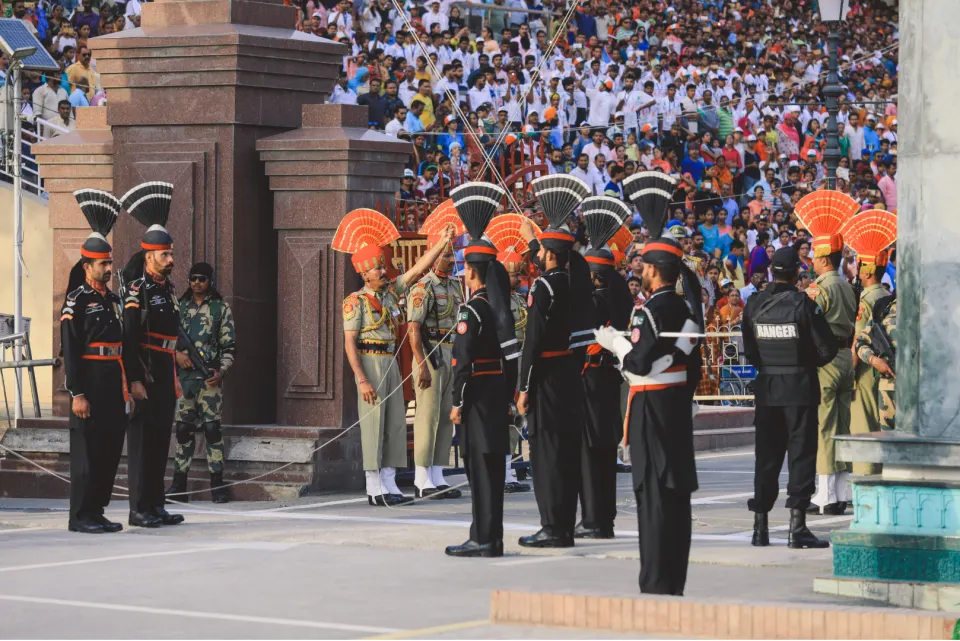 Close view of BSF and Rangers during the Attari–Wagah parade