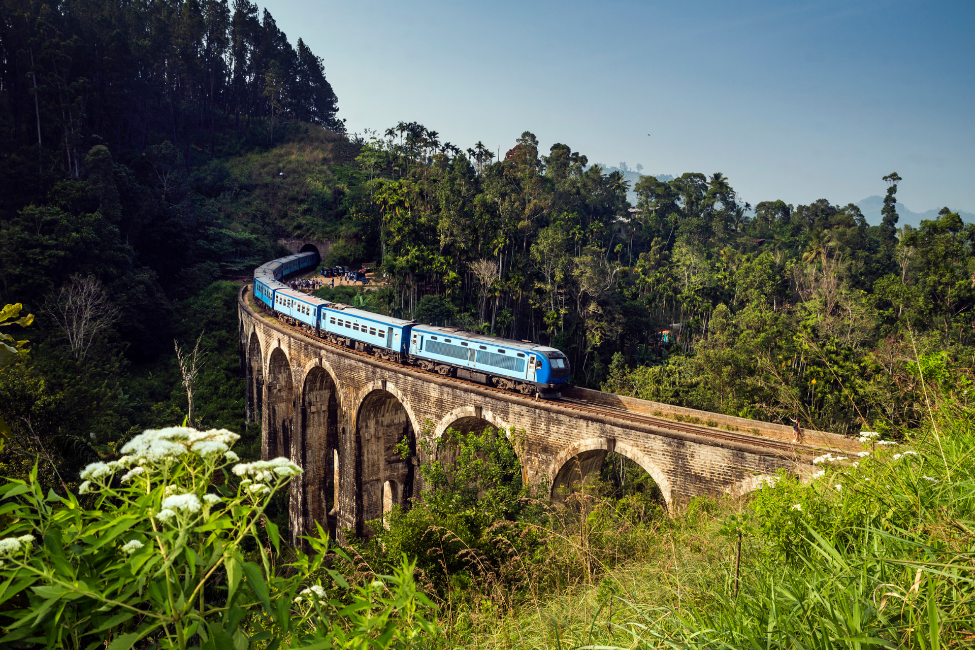 Sri Lanka in Comfort: Tea Trails & the Coast - Signature