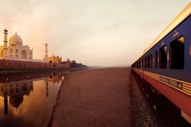 maharaja express exterior